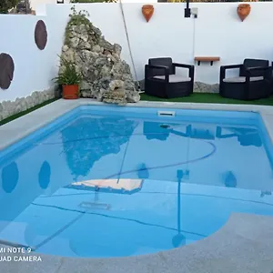 https://finca-los-chatos.hotelsincadiz.net